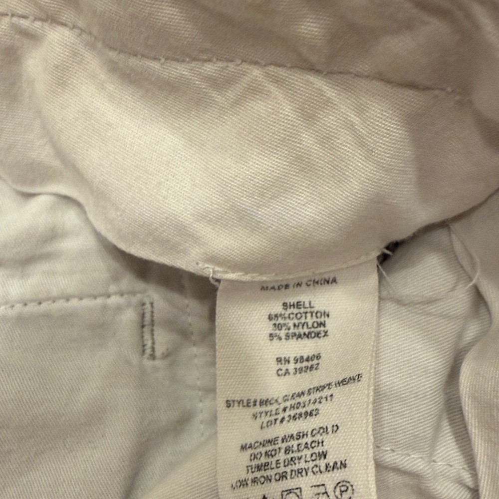 Theory Grey Shorts 9’ - Picture 4 of 4